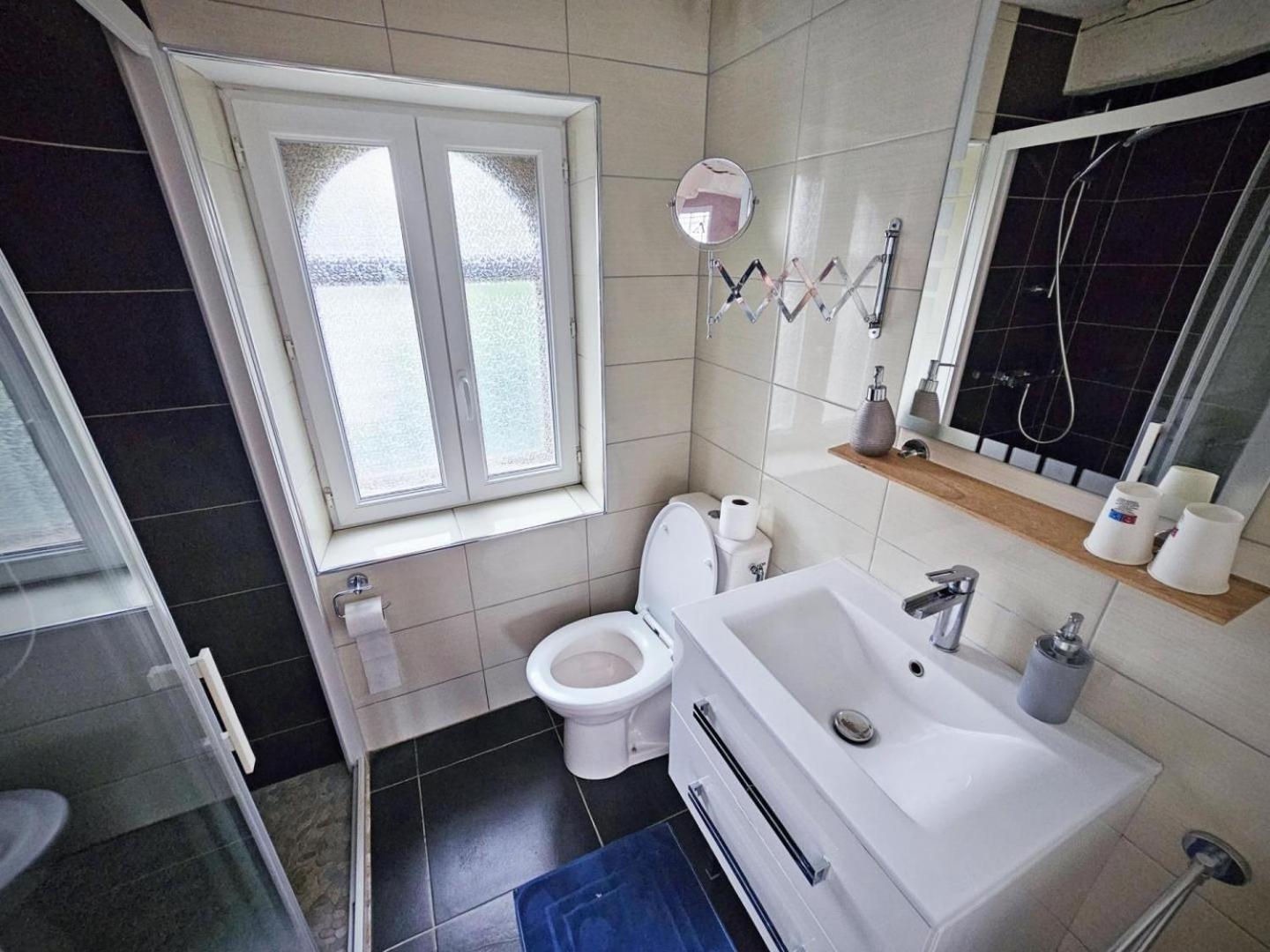 Le Corrigot Hotel Pierry Bilik gambar
