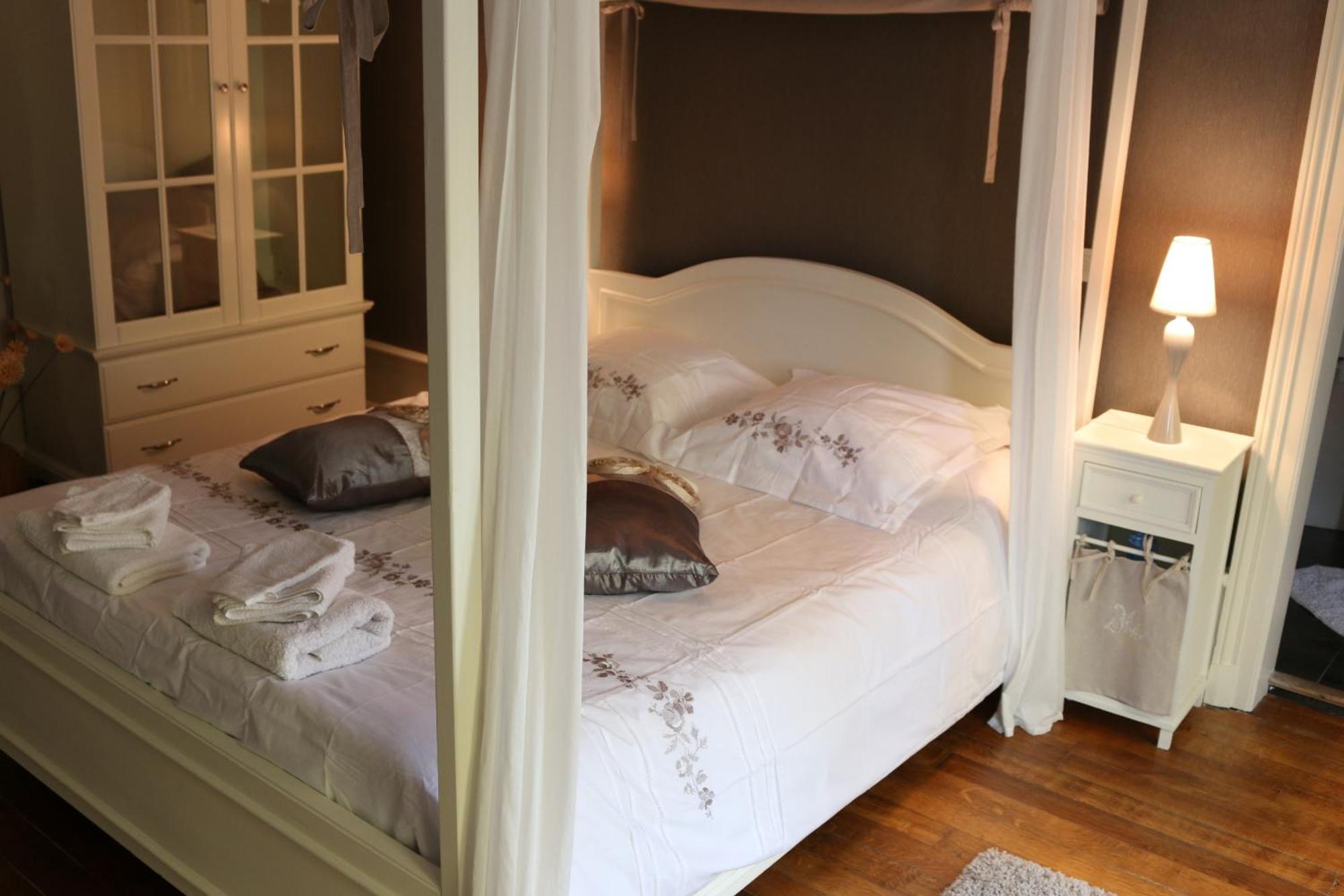 Le Corrigot Hotel Pierry Bilik gambar